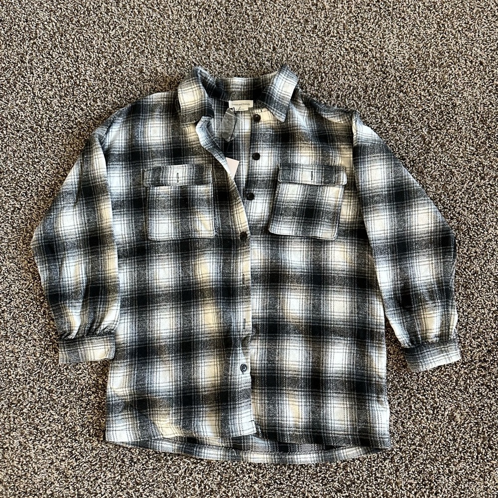 Lovers + Friends “Harlow” Flannel Shacket in Black & White, size XS - Picture 5 of 5